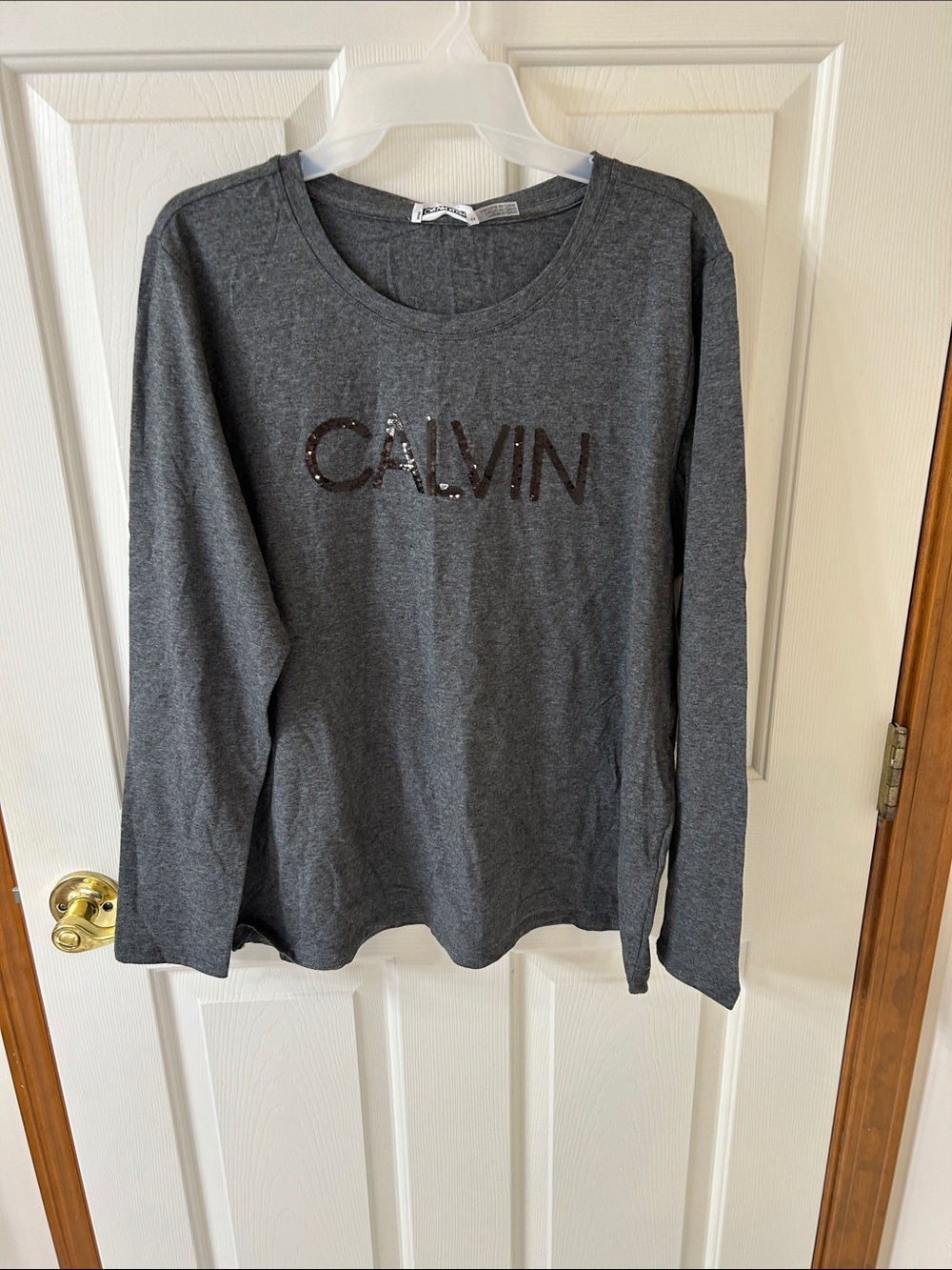 Calvin Klein Charcoal Gray Long-Sleeve Logo Tee